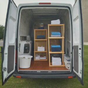 Pick up and delivery van, Organization, shelves, laundry pickup and delivery success