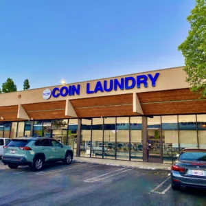 Half Price Laundry Winnetka